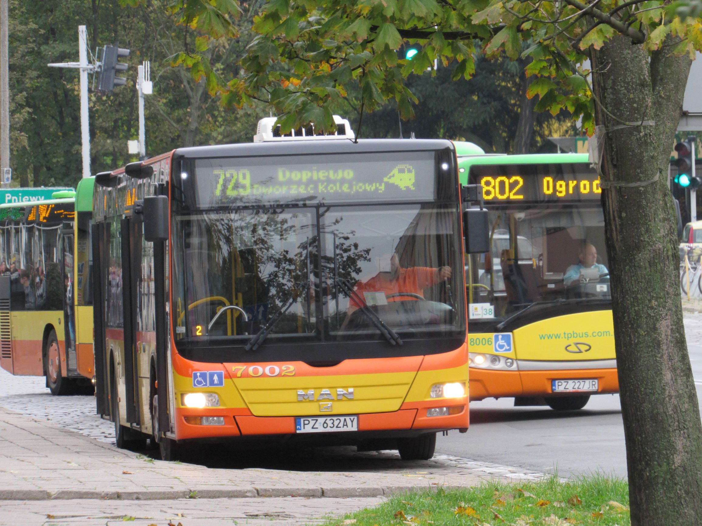 Linie nr 727 i 729 – zmiana trasy przejazdu w sobotę (23 września), w związku z organizacją imprezy „Pożegnanie lata 2023” 