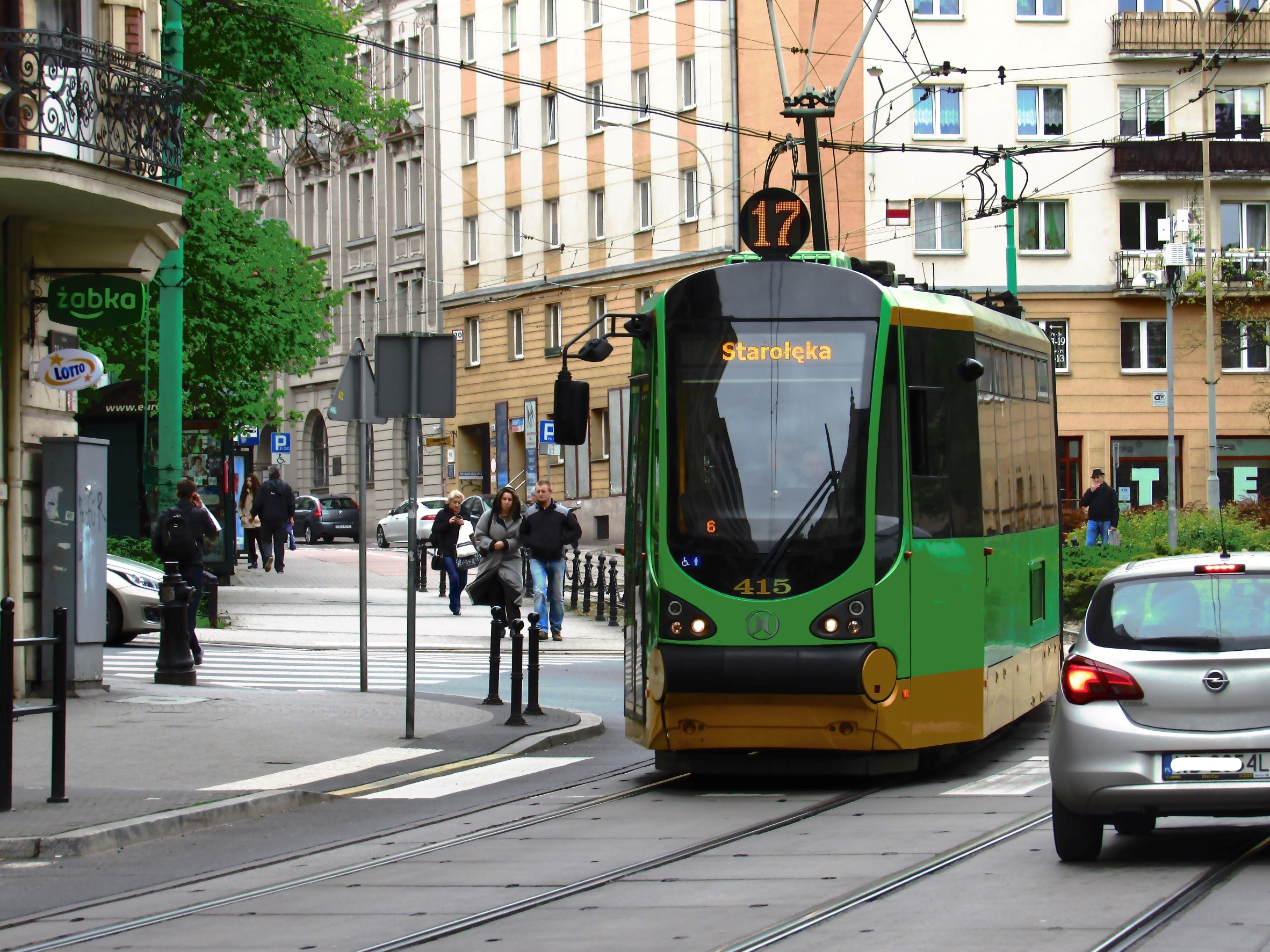15 listopada: powrót tramwajów na ulicę Dąbrowskiego (od mostu Teatralnego do rynku Jeżyckiego) i rozpoczęcie kolejnego etapu Projektu Centrum – zamknięcie dla ruchu tramwajowego ul. Św. Marcin (od Kaponiery do Gwarnej), Gwarnej i Towarowej 