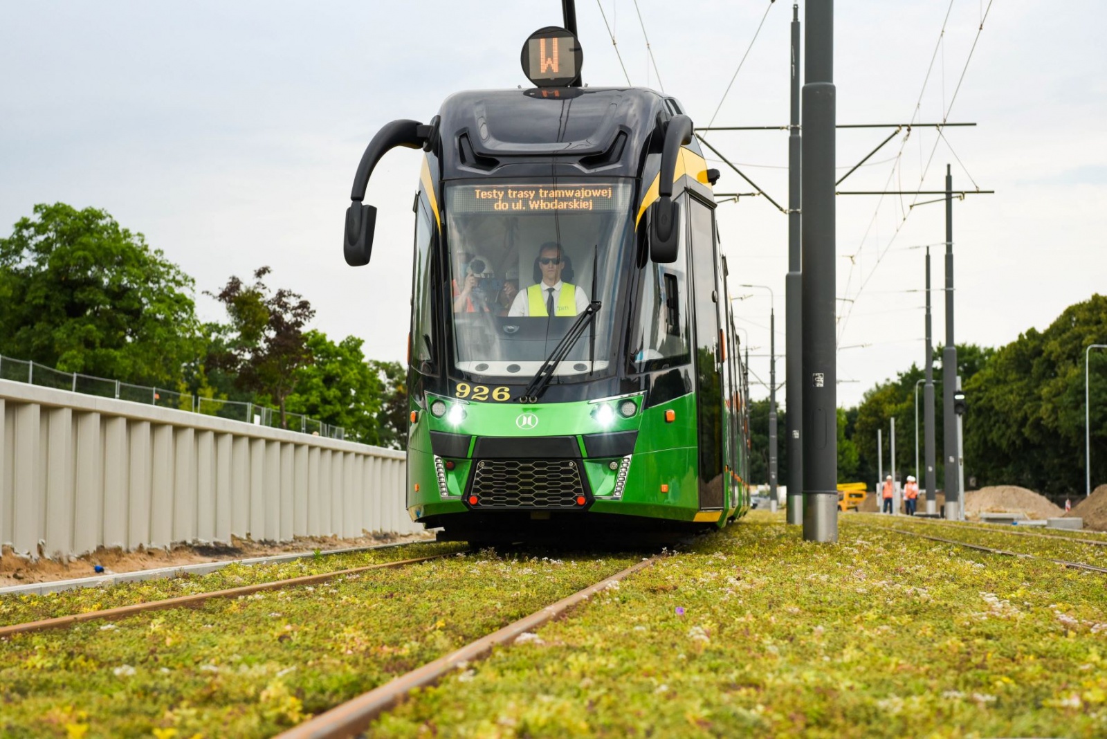 Propozycja nowego układu linii komunikacyjnych po otwarciu całej trasy tramwajowej na Naramowice (do przystanku Błażeja) 