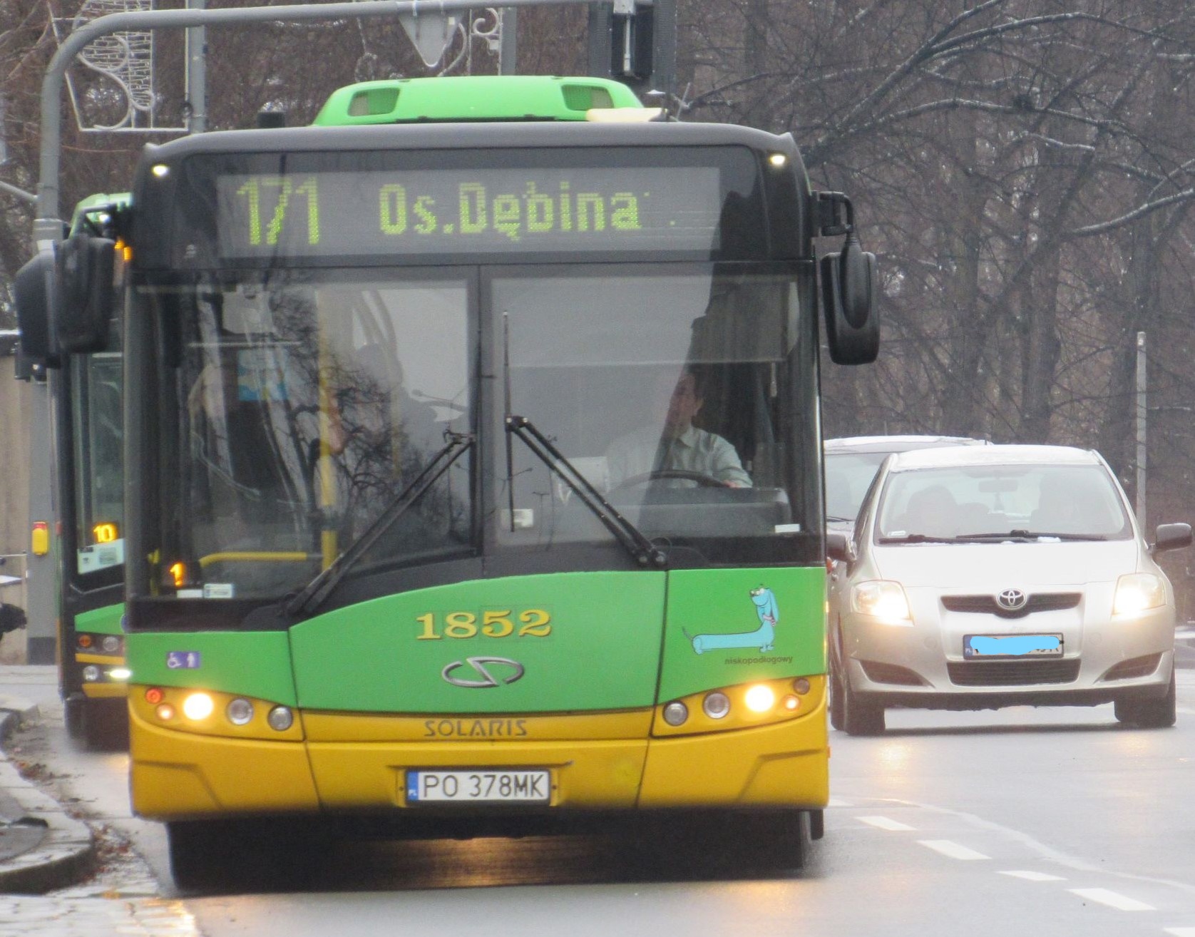 Linie nr 171 i 215 – przywrócenie stałej lokalizacji przystanku Niedziałkowskiego
