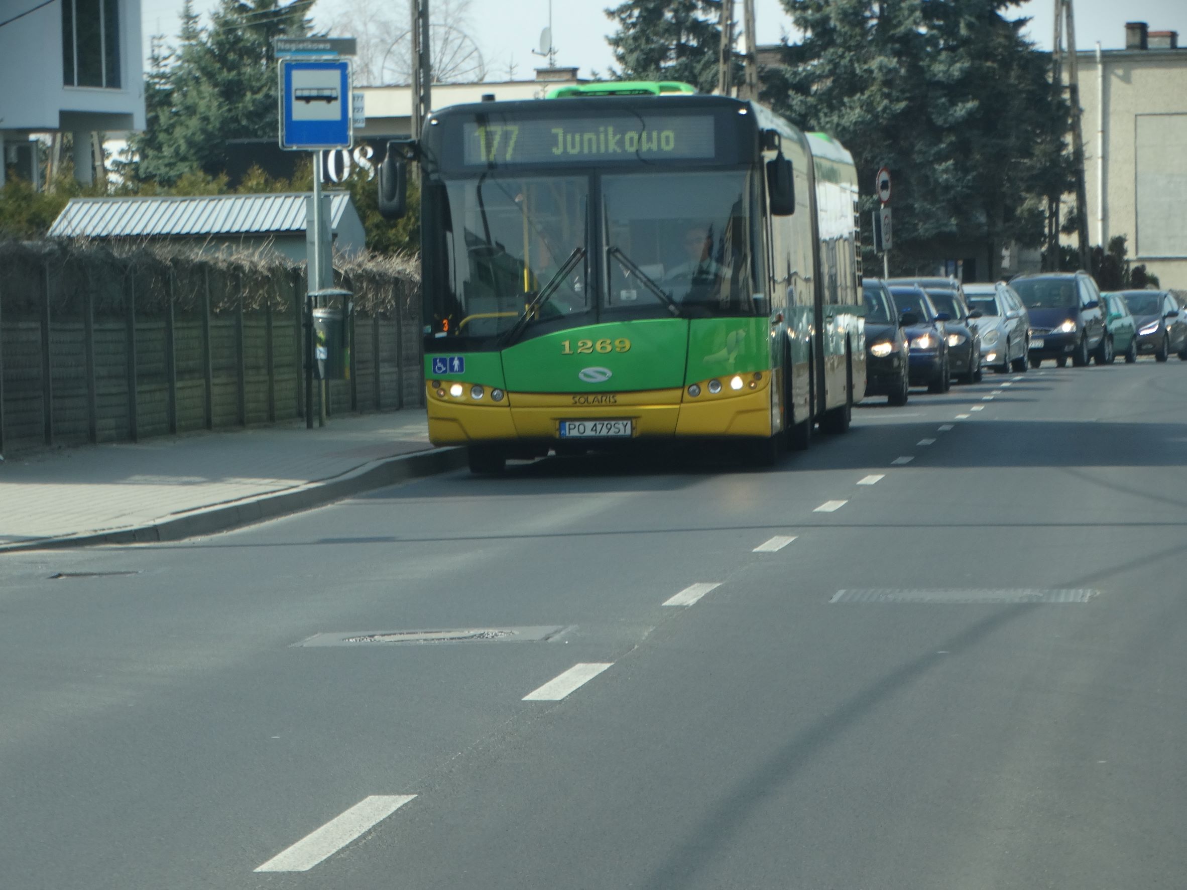 Linie nr 177 i 729 - przywrócenie lokalizacji przystanków Owcza i Złotowska  Działki (w kierunku ul. Bukowskiej) od 28 października (czwartek)