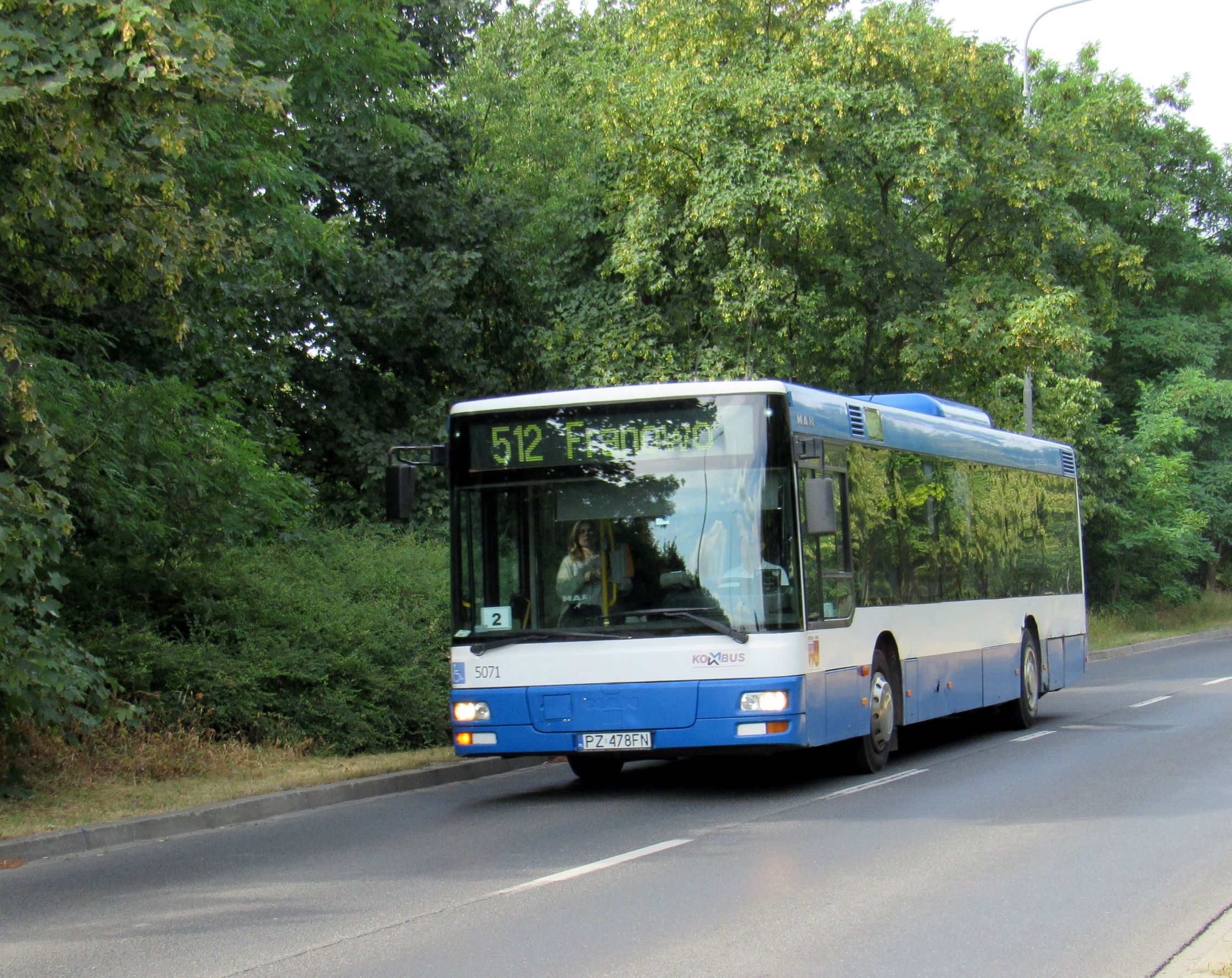 Linie nr 511 i 512 – zmiana trasy przejazdu od 7 października (czwartek) z uwagi na przebudowę ulicy Szkolnej w Borówcu