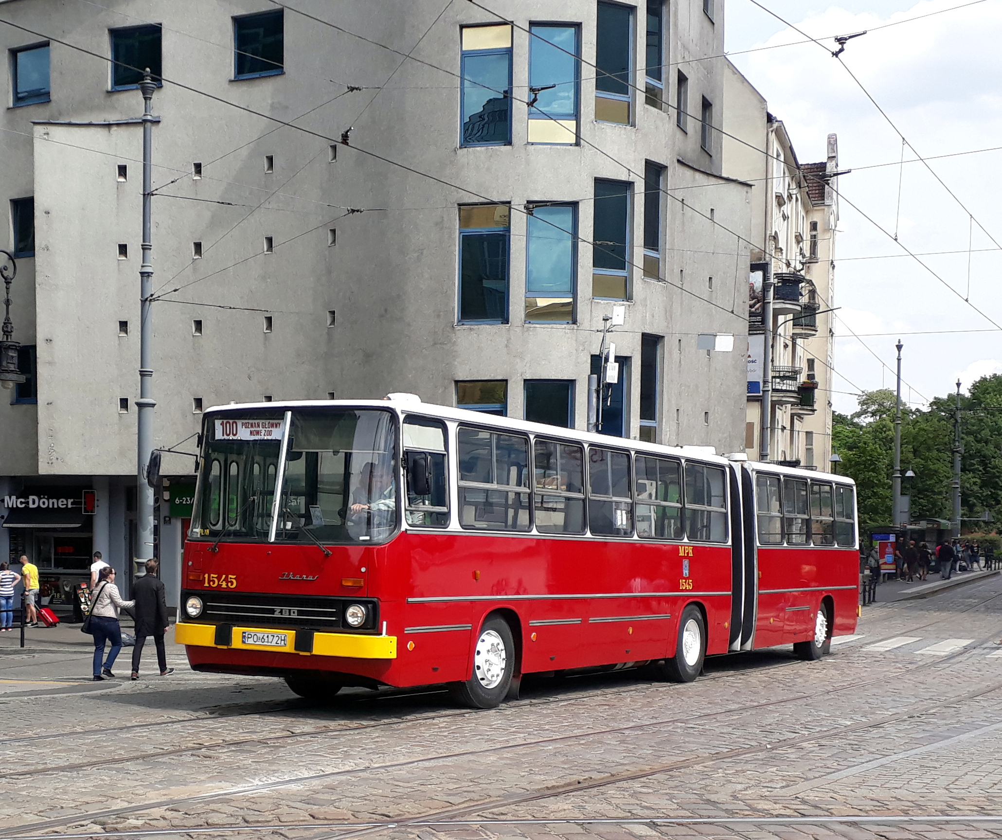 Od soboty (20 czerwca) znów będzie można zwiedzać miasto na pokładzie zabytkowego tramwaju lub autobusu