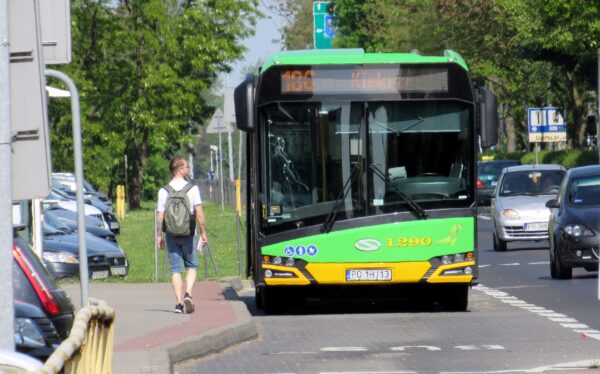 Autobus linii nr 186