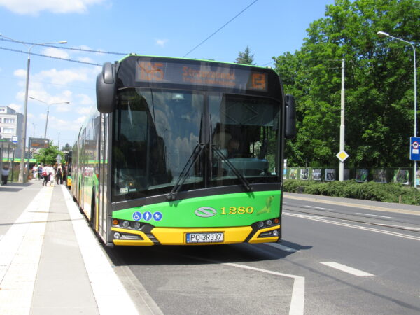 Autobus linii nr 195
