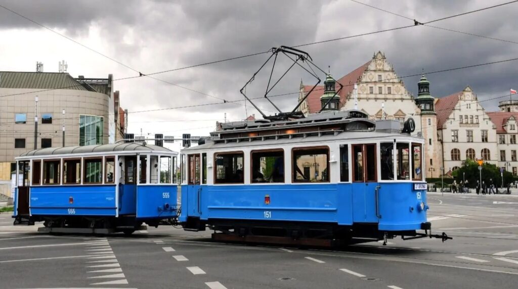 Tramwaj linii turystycznych